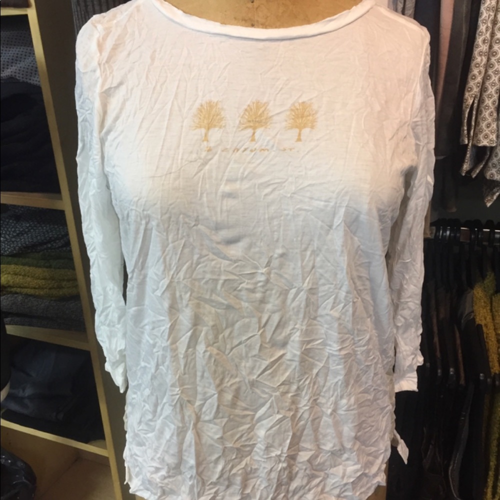 New! White-beige shirt with digital pattern